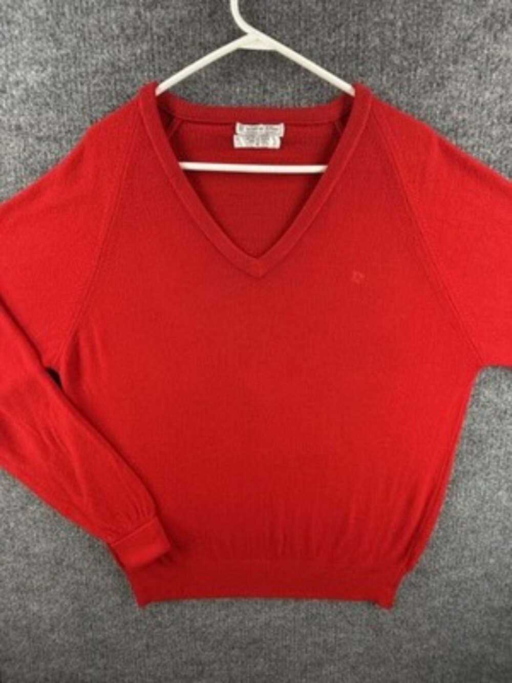 Christian Dior Acrylic Red V-Neck Pullover Logo XL USA Sweater Solid Long Sleeve